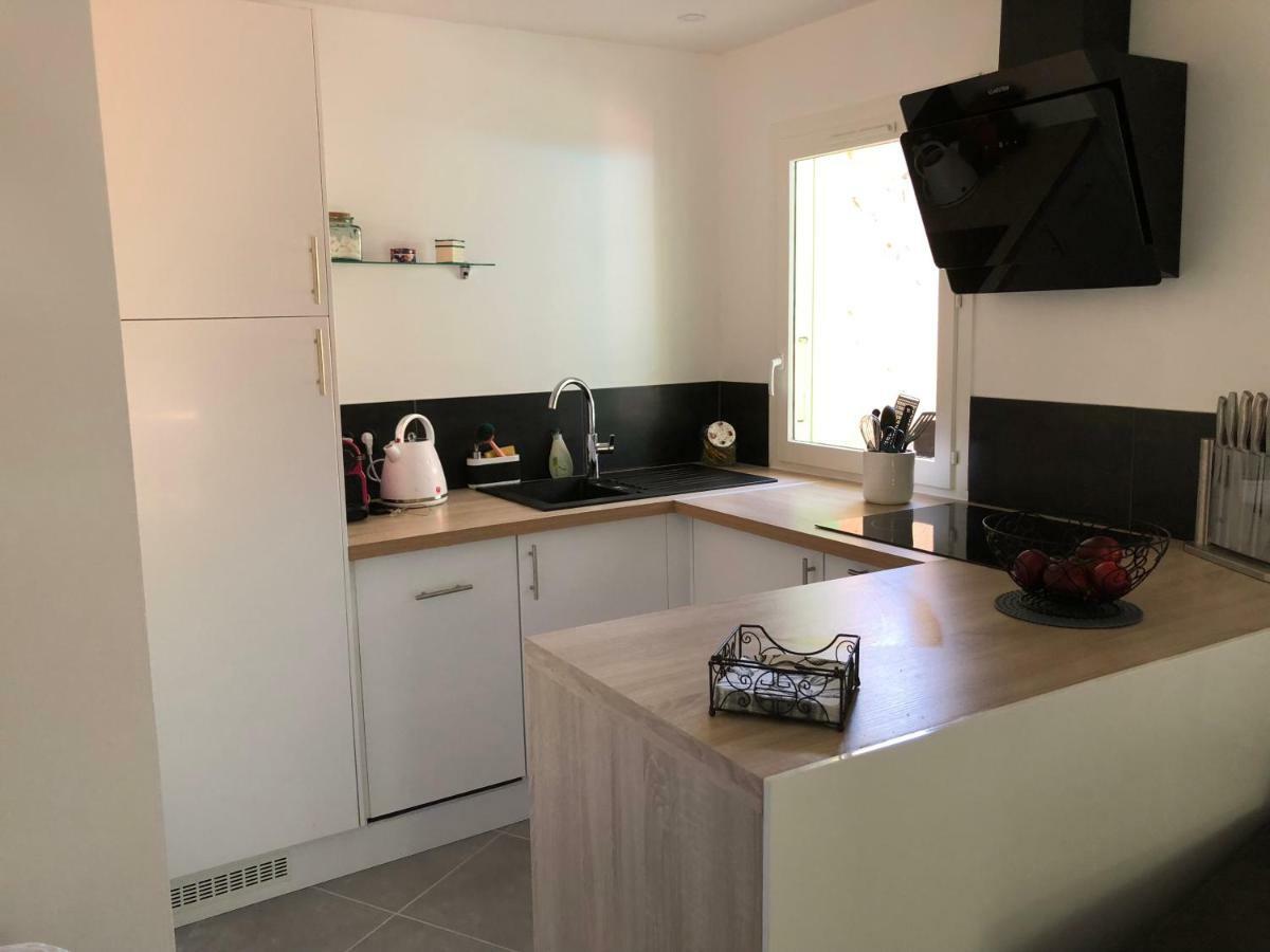 Mazet « Domaine De La Pinede » Apartment Le Lavandou Exterior photo